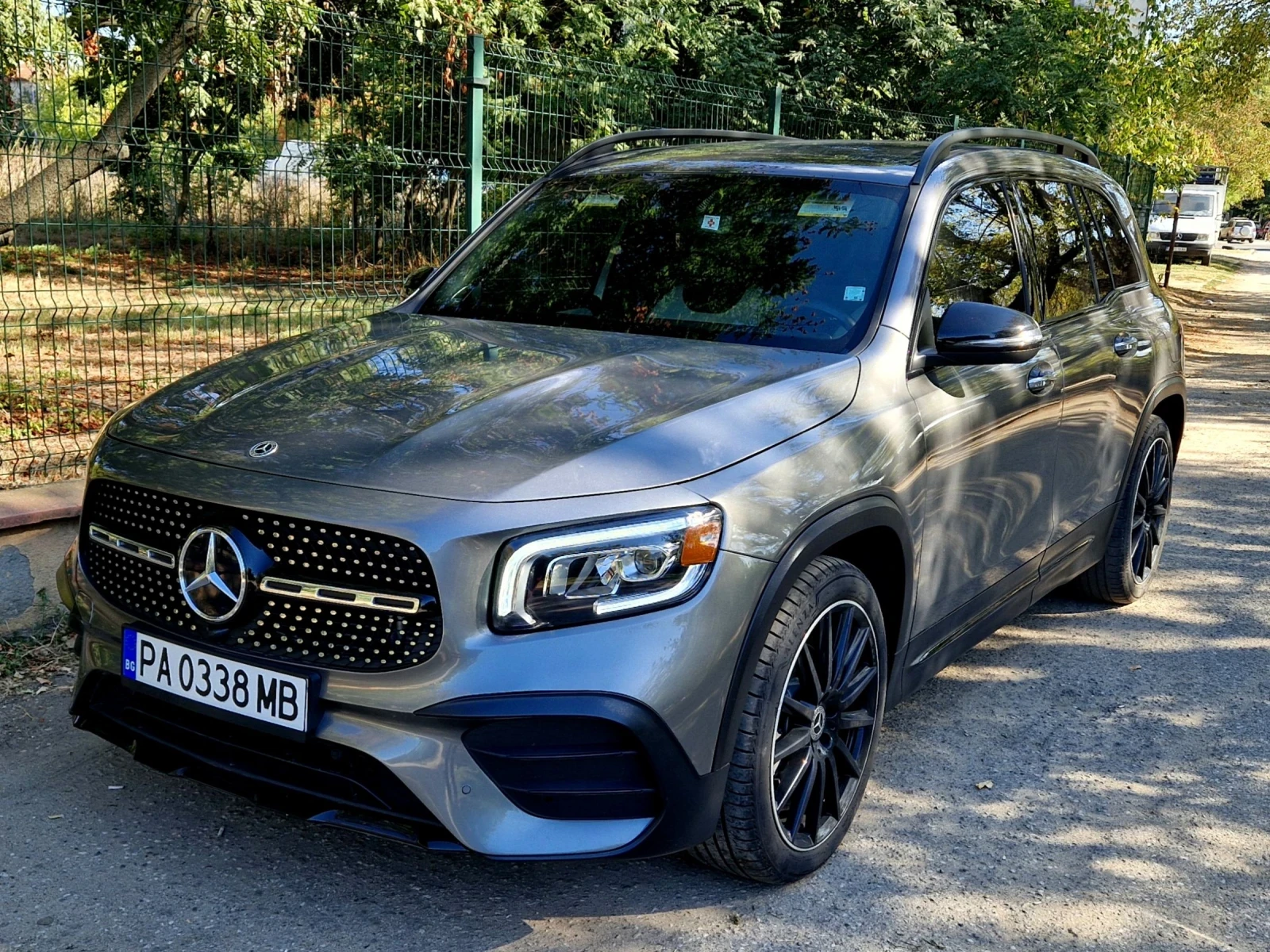 Mercedes-Benz GLB 250 AMG * 4matic * 29000 * BURMESTER * KEYLESS * | Mobile.bg   1