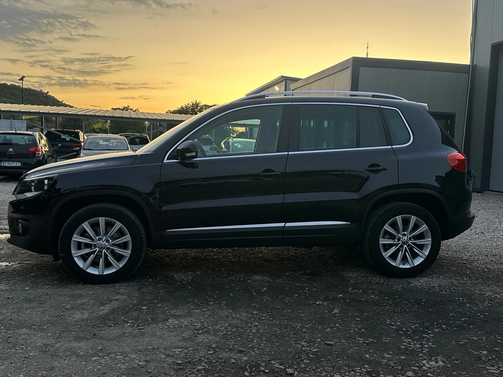 VW Tiguan 2.0TDI* FACE* TOP - изображение 7