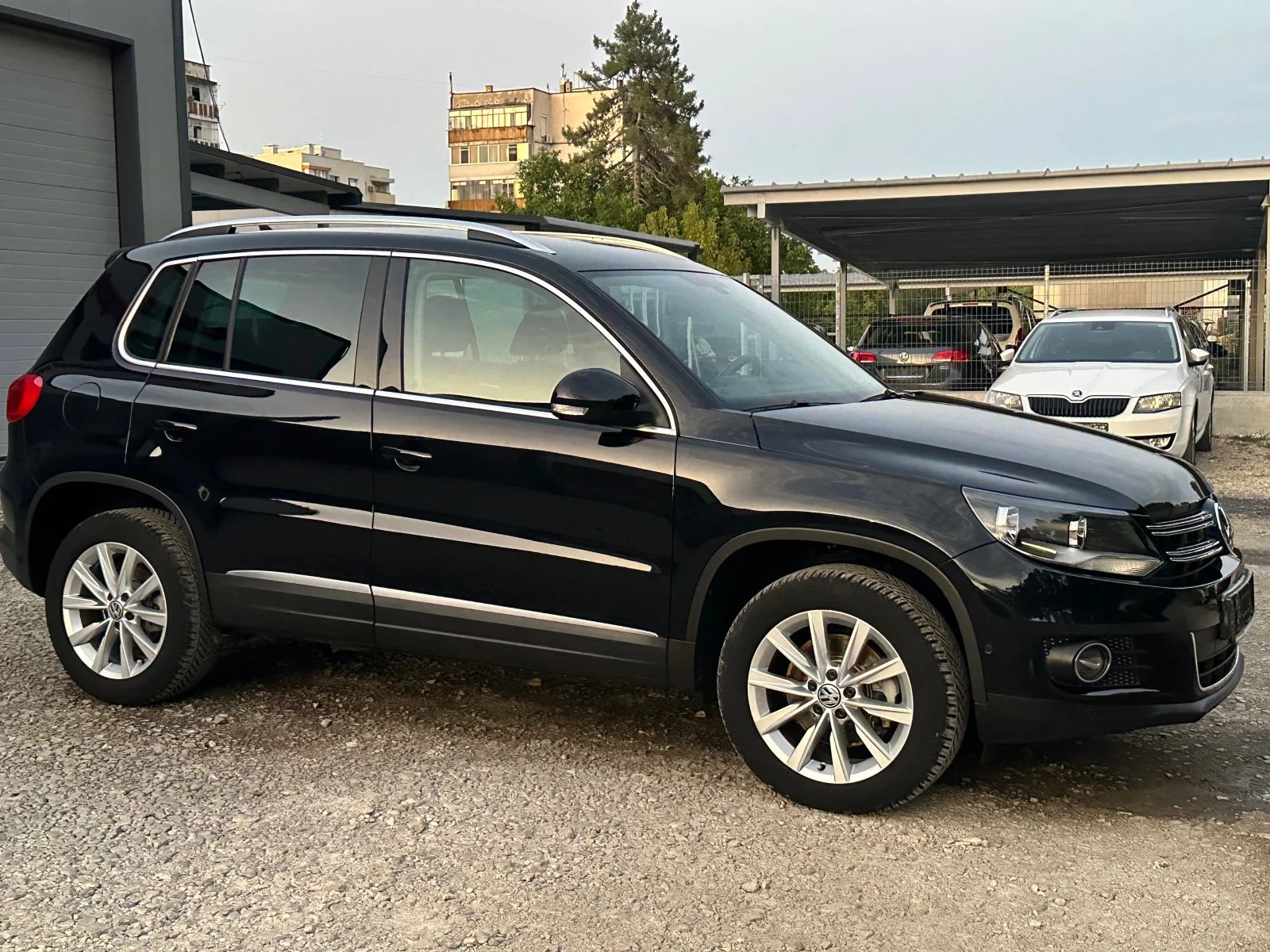 VW Tiguan 2.0TDI* FACE* TOP - изображение 3