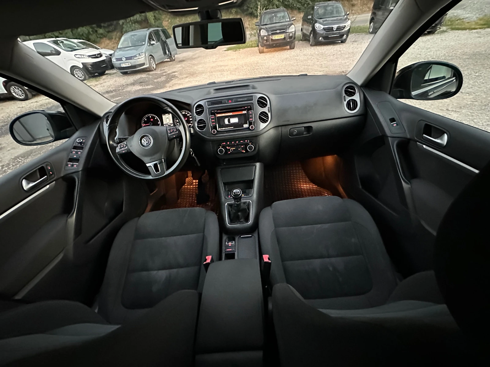 VW Tiguan 2.0TDI* FACE* TOP - изображение 9
