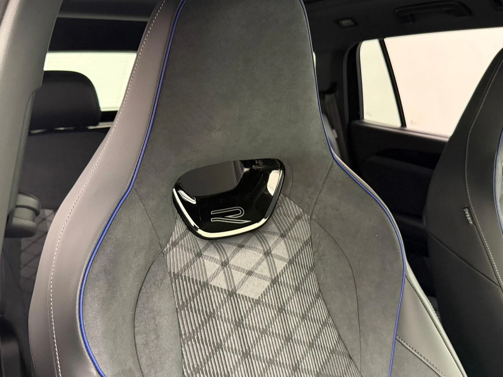 VW Tayron 1.5* HIBRID* R-LINE* H&K* HEAD-UP* KEYLESS* DISTR* - изображение 5