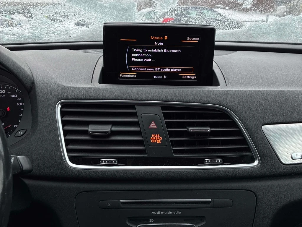 Audi Q3 * Progressiv * CARFAX * БЕЗ ПЪРВОНАЧАЛНА ВНОСКА - изображение 9