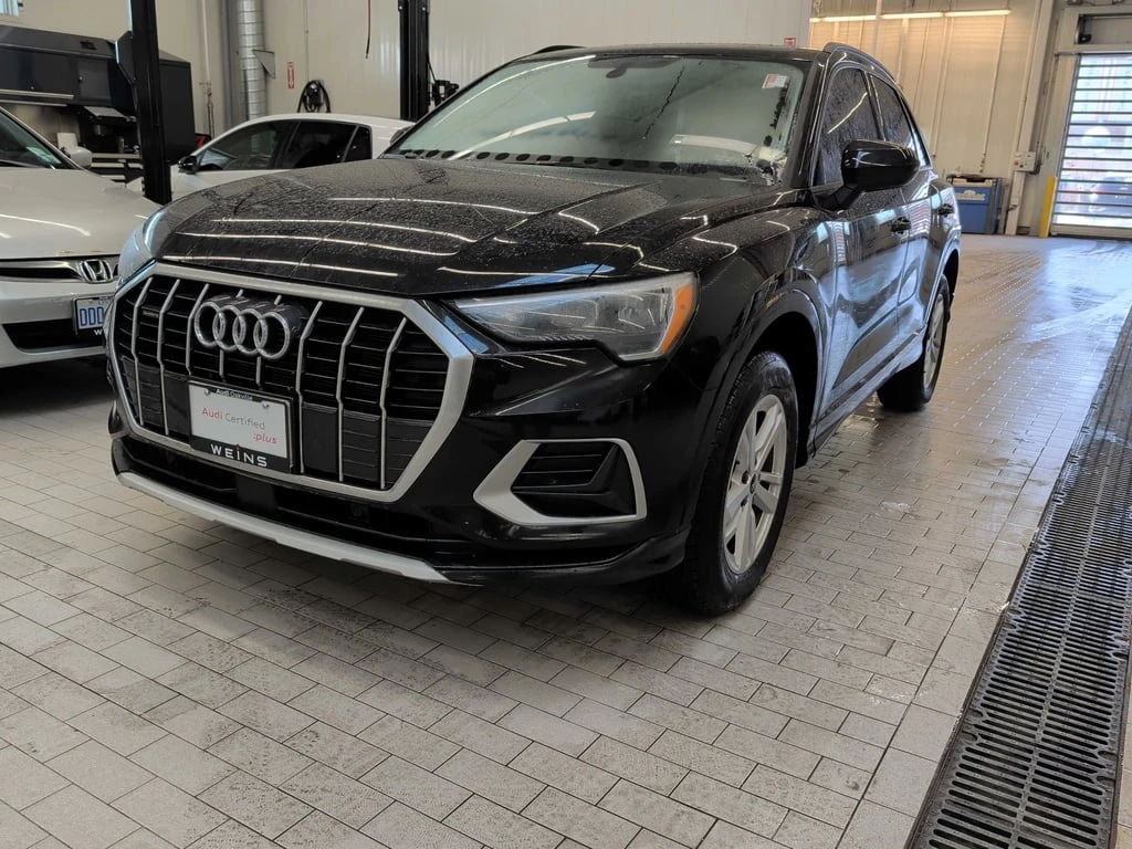 Audi Q3 * Komfort * CARFAX * Quattro AWD | Mobile.bg � ����������� 1