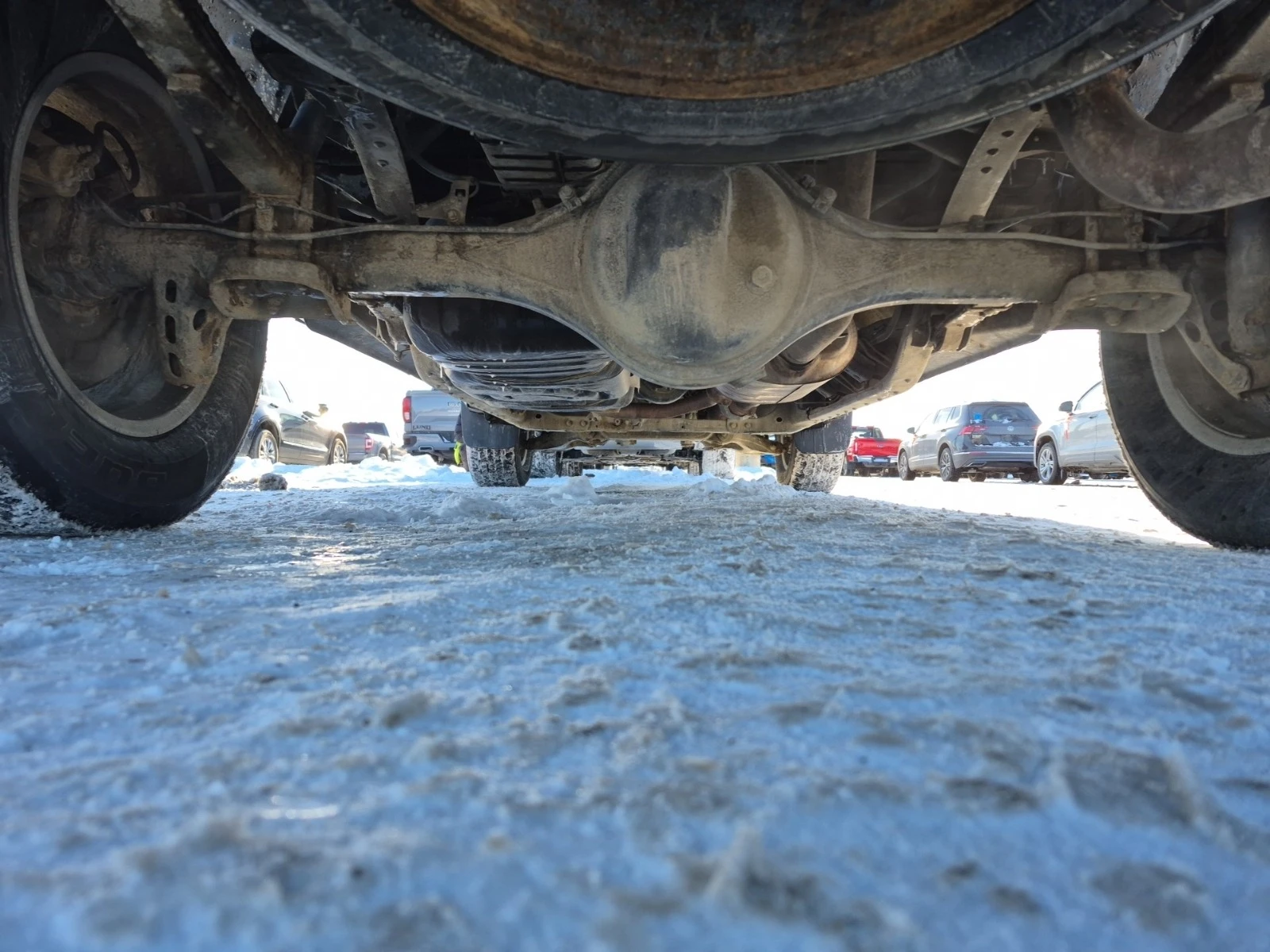 Toyota Tundra SR5 CREW CAB SHORT * * CARFAX * * ���� ������ * *  | Mobile.bg � ����������� 11