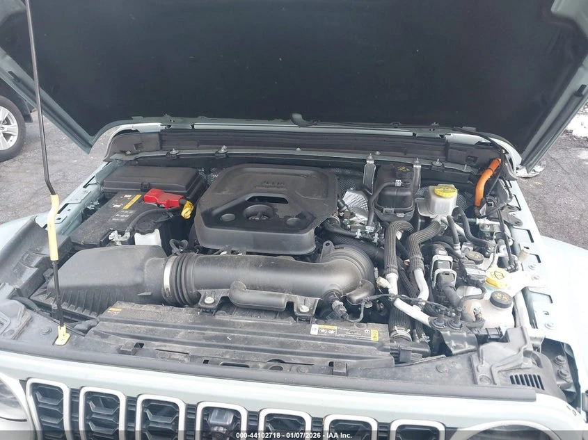 Jeep Wrangler 2l 4Xe Sahara 4Xe - изображение 10