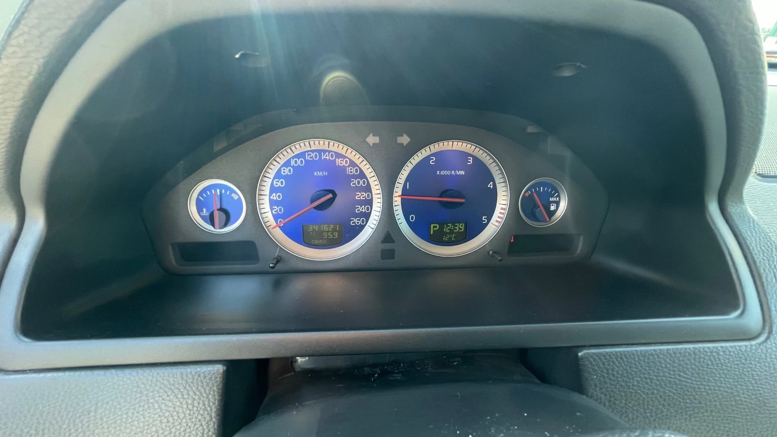 Volvo Xc90, снимка 15 - Автомобили и джипове - 53749540