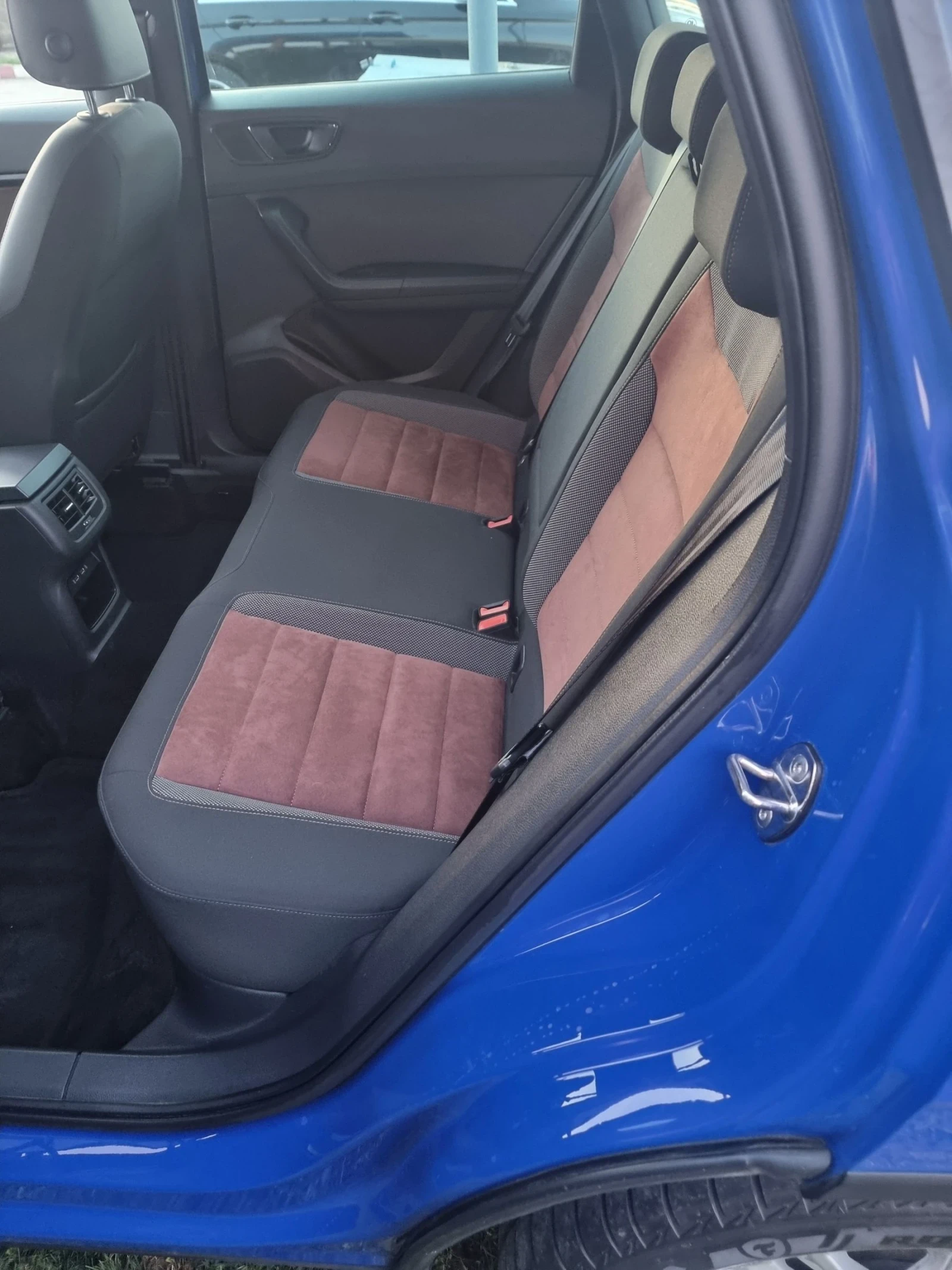 Seat Ateca, снимка 13 - Автомобили и джипове - 53817714