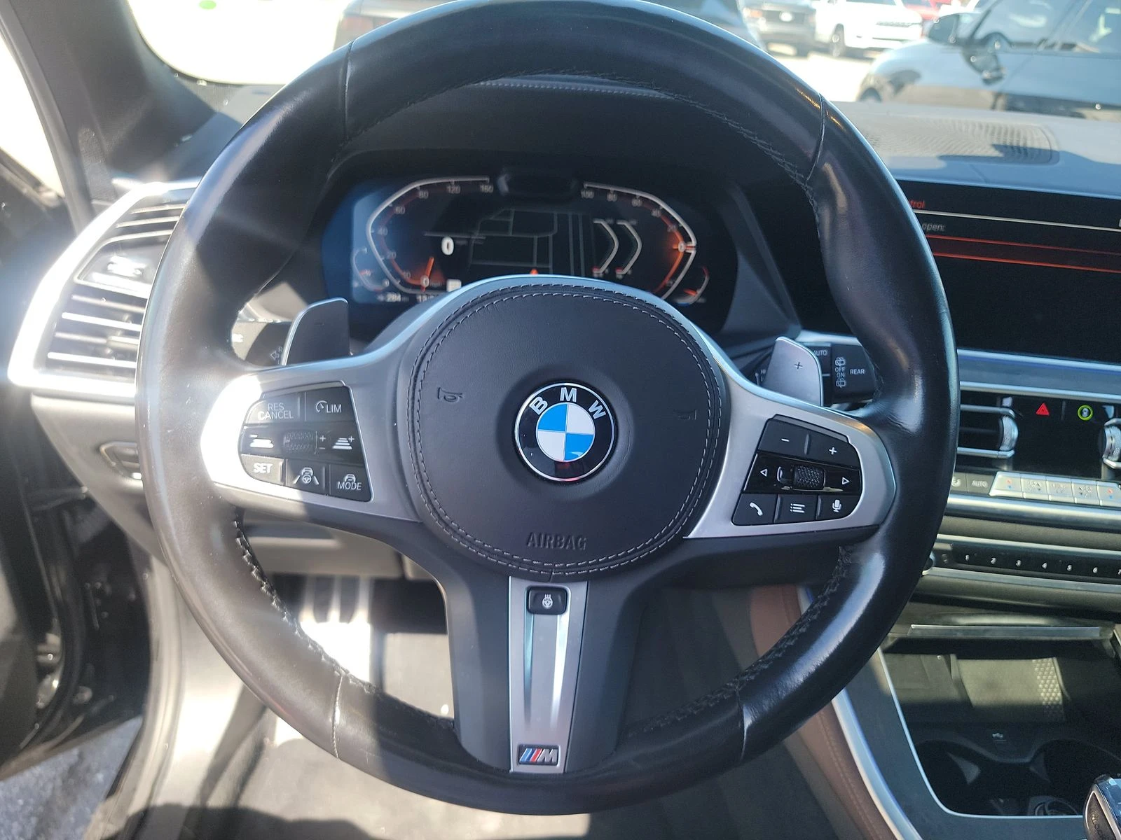 BMW X5 xDrive40i * CARFAX* DISTRONIC * ЛАЗЕРИ, снимка 7 - Автомобили и джипове - 53850276