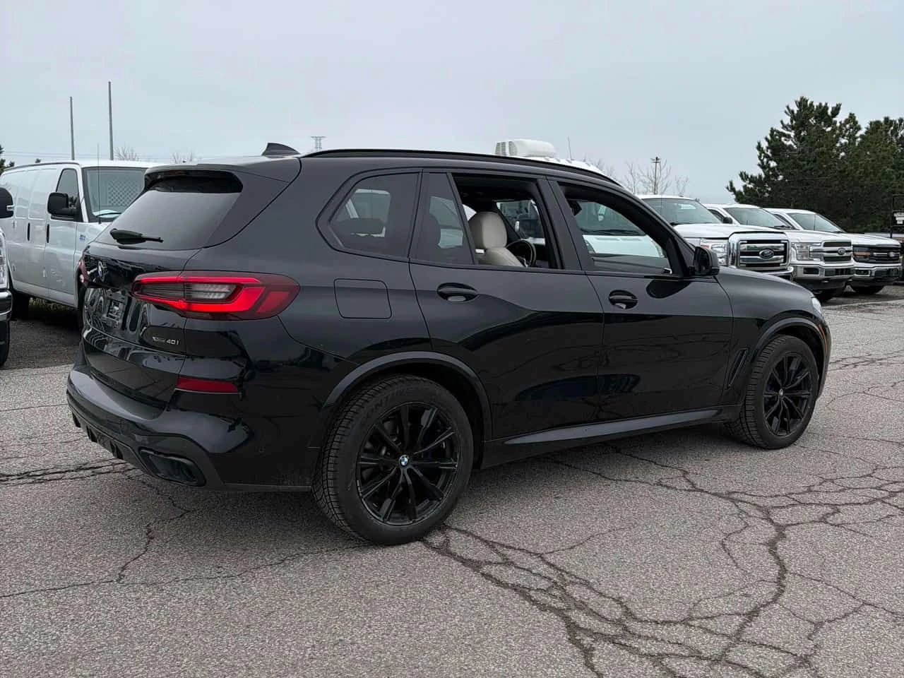 BMW X5 xDrive40i  CARFAX, снимка 3 - Автомобили и джипове - 54377193