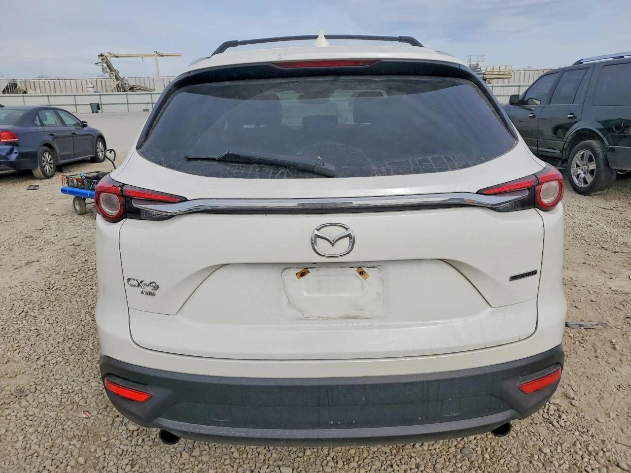 Mazda CX-9 * TOURING* 2.5* КОЖА* ПОДГРЕВ* LED* NAVI* , снимка 6 - Автомобили и джипове - 54553893
