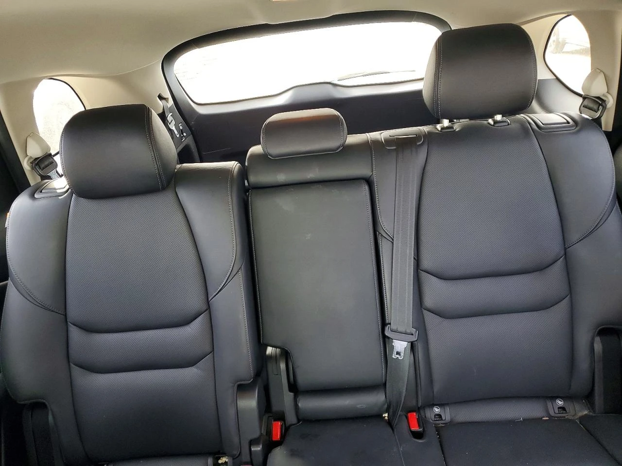 Mazda CX-9 * TOURING* 2.5* КОЖА* ПОДГРЕВ* LED* NAVI* , снимка 10 - Автомобили и джипове - 54553893