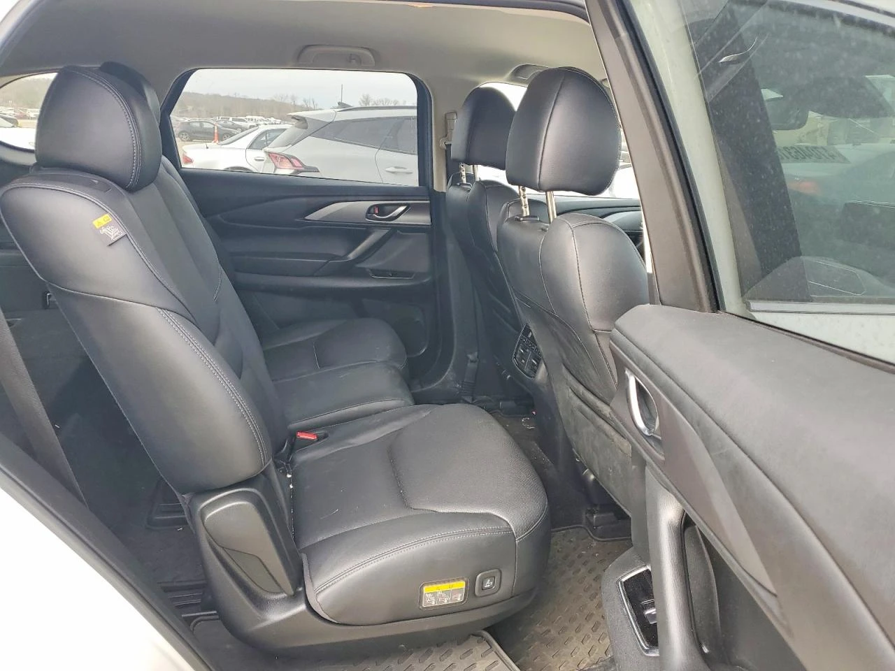 Mazda CX-9 * TOURING* 2.5* КОЖА* ПОДГРЕВ* LED* NAVI* , снимка 11 - Автомобили и джипове - 54553893