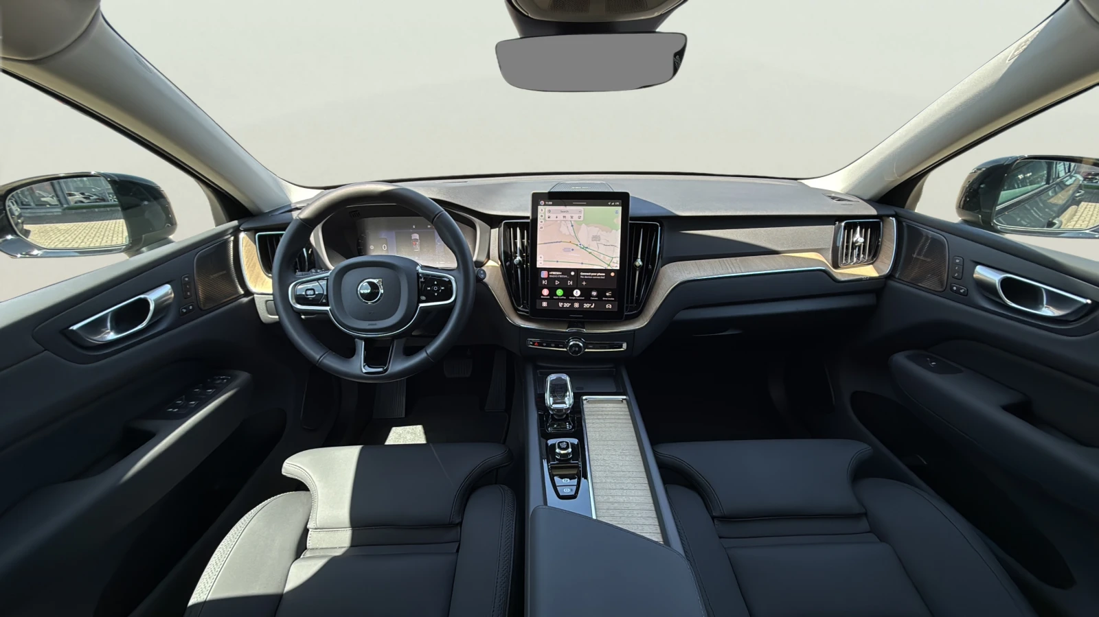 Volvo XC60 2.0 PHEV, снимка 10 - Автомобили и джипове - 55094232