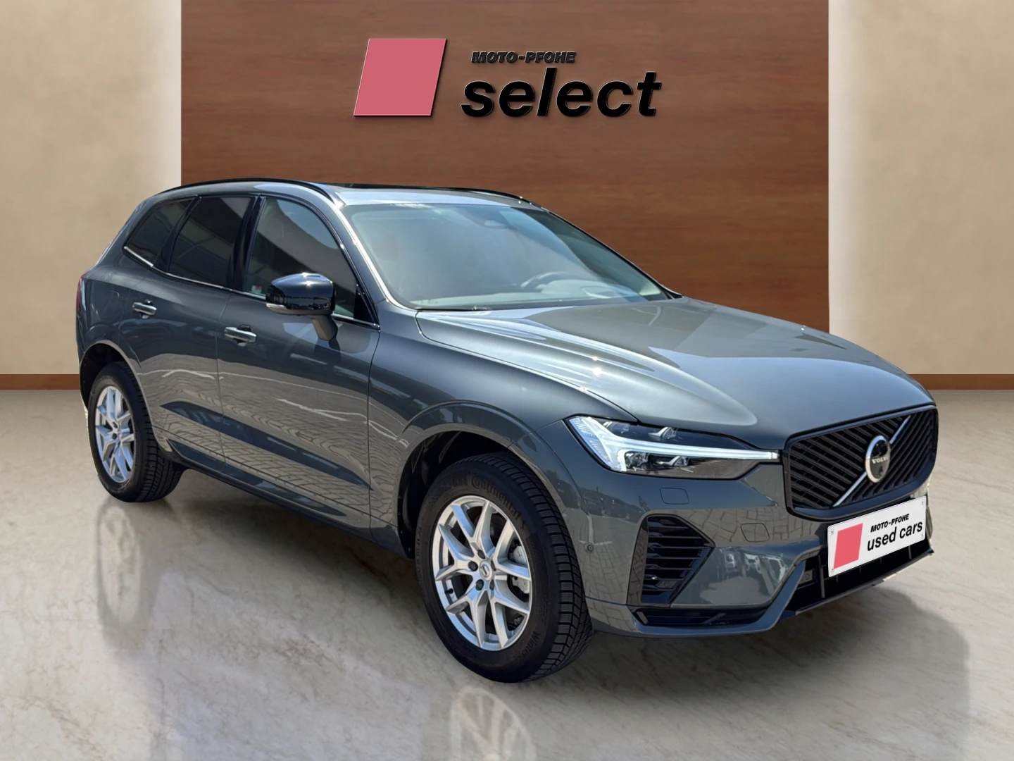 Volvo XC60 2.0 PHEV, снимка 2 - Автомобили и джипове - 55094232