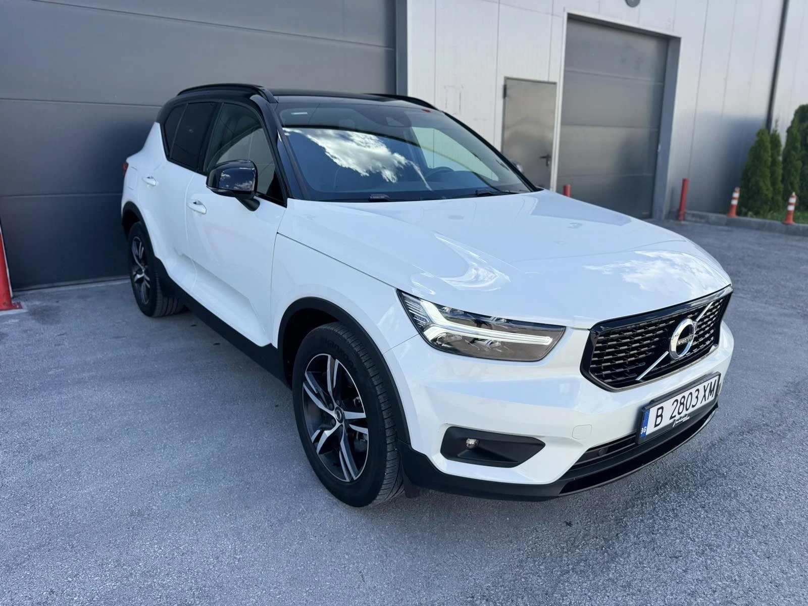 Volvo XC40 D3 150 к.с r-design, снимка 2 - Автомобили и джипове - 55512208