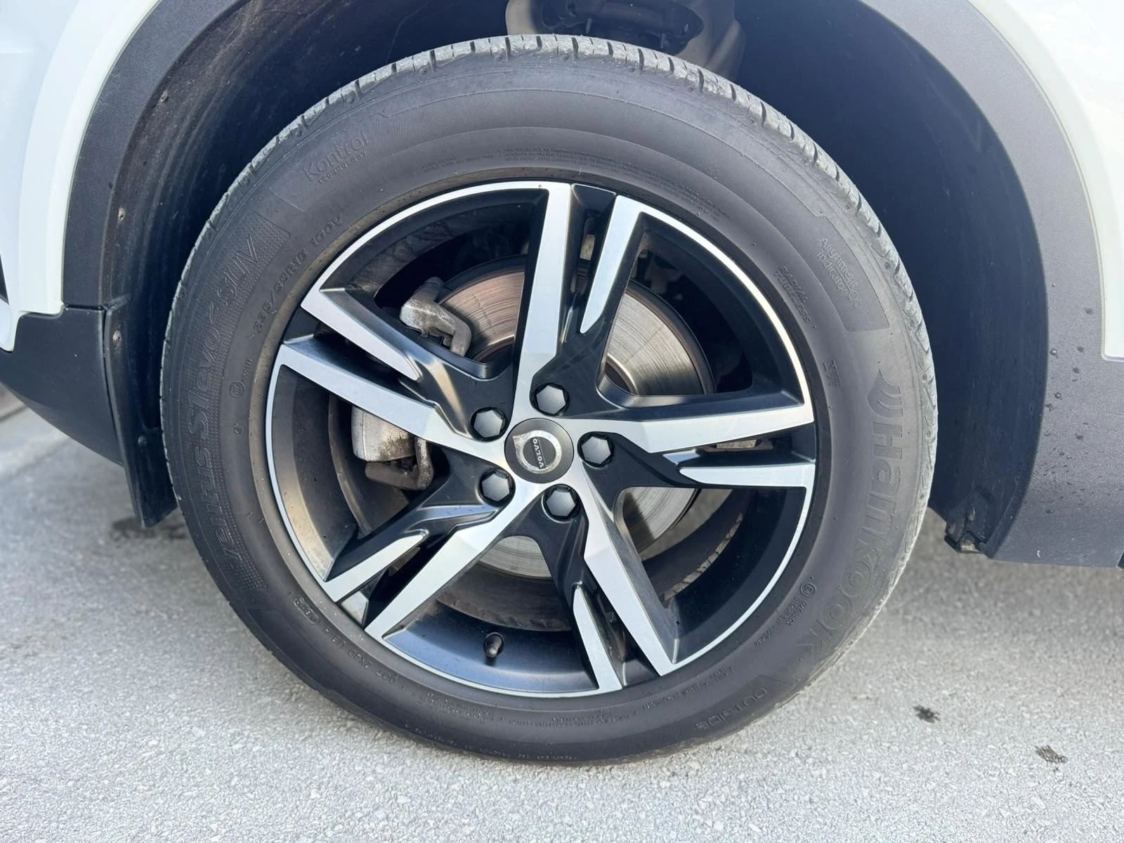 Volvo XC40 D3 150 к.с r-design, снимка 11 - Автомобили и джипове - 55512208
