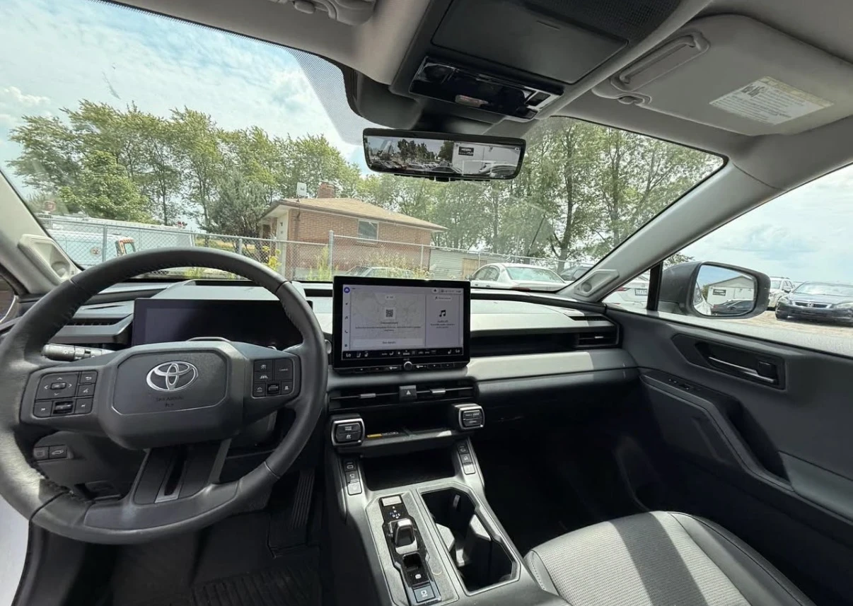 Toyota Rav4 HYBRID LIMITED * 360 * ОБДУХ * SAFETY SENSE 4.0 * , снимка 12 - Автомобили и джипове - 55558076