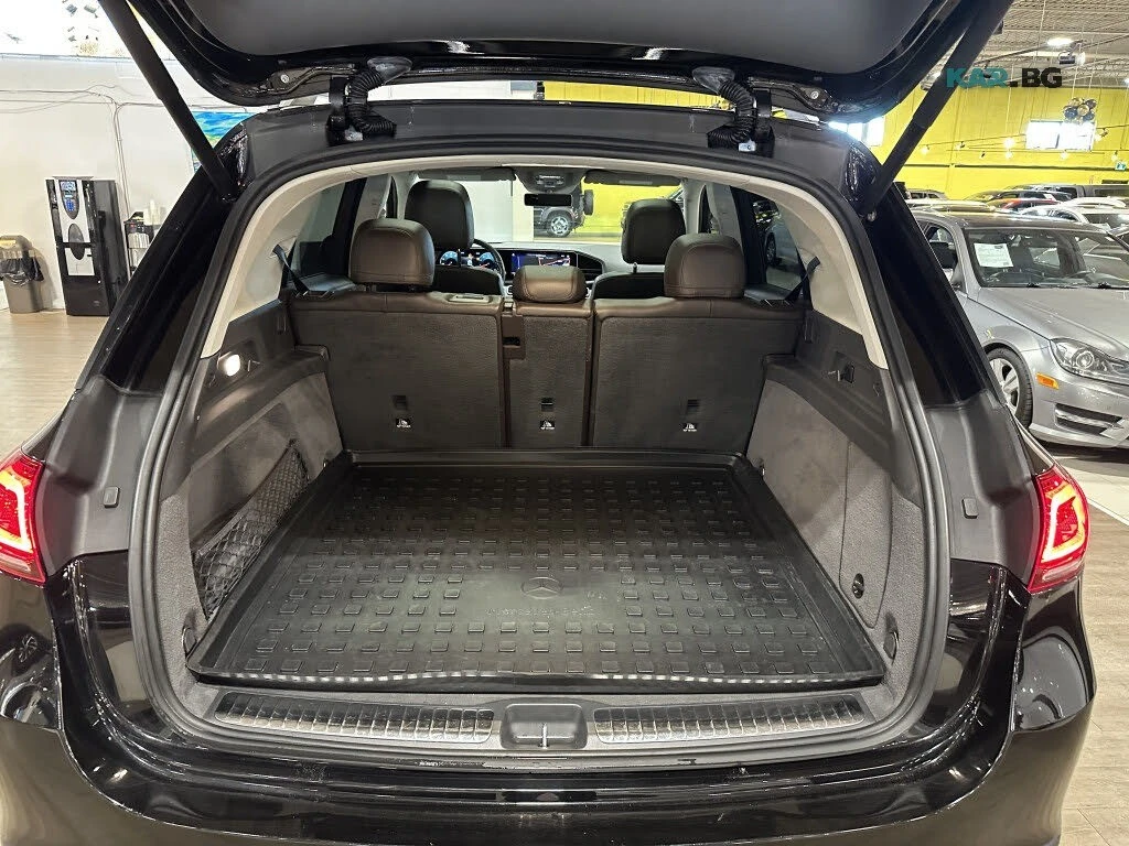 Mercedes-Benz GLE 350 * AMG Line * HeadUp *  AвтоКредит * (ЦЕНА ДО БГ), снимка 17 - Автомобили и джипове - 55848392
