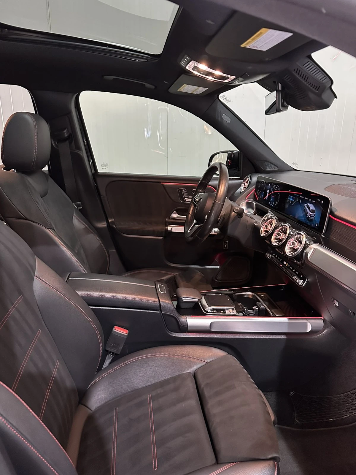 Mercedes-Benz GLB 250 AMG Night Package | Mobile.bg � ����������� 17