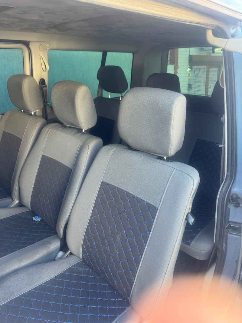 VW Caravelle 2.5 d, снимка 5 - Бусове и автобуси - 47799861