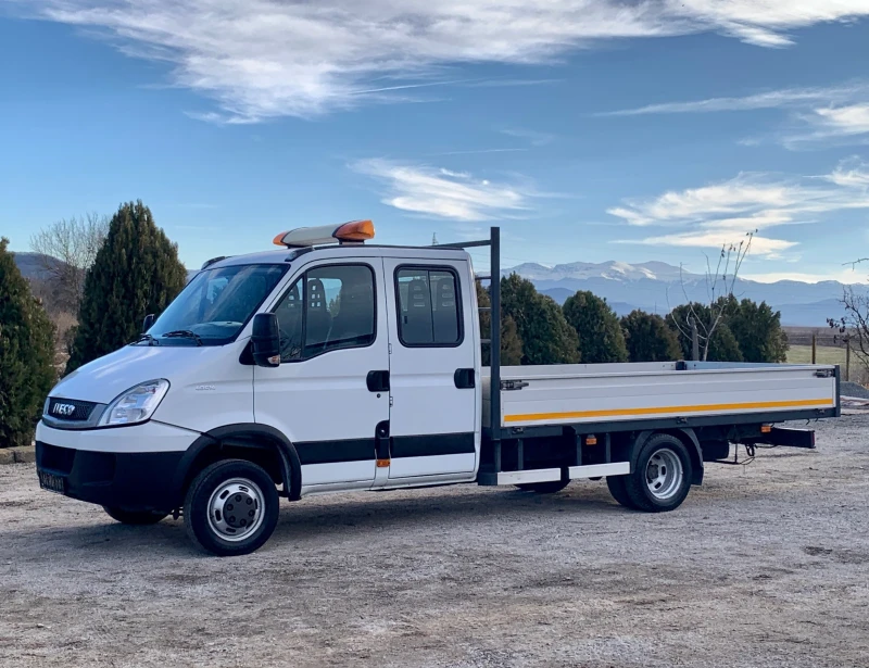 Iveco Daily 3.0* 7МЕСТА* 4.20М МАКСИ БАЗА* КЛИМА* ВСИЧКИ ЕКСТР, снимка 2 - Бусове и автобуси - 48933433