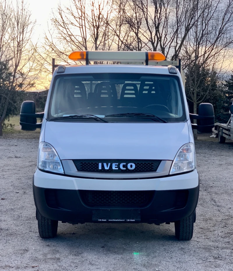 Iveco Daily 3.0* 7МЕСТА* 4.20М МАКСИ БАЗА* КЛИМА* ВСИЧКИ ЕКСТР, снимка 9 - Бусове и автобуси - 48933433