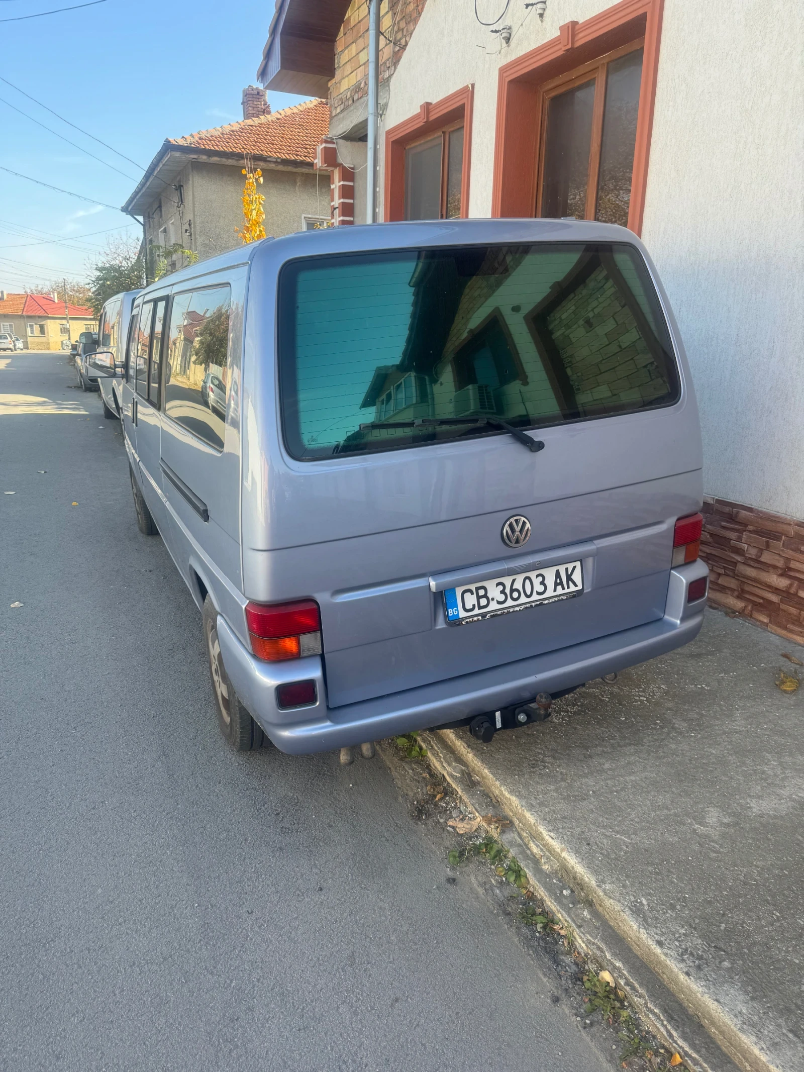 VW Caravelle 2.5 d - изображение 4