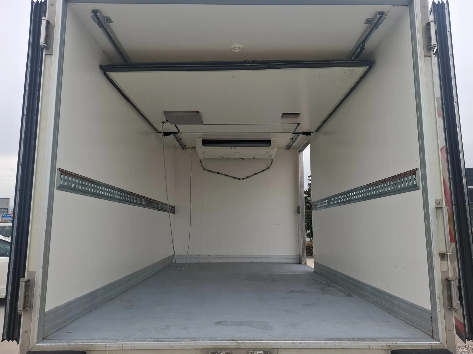 Iveco Daily 3.0/Euro6B/220V/Климатик, снимка 10 - Бусове и автобуси - 53883457