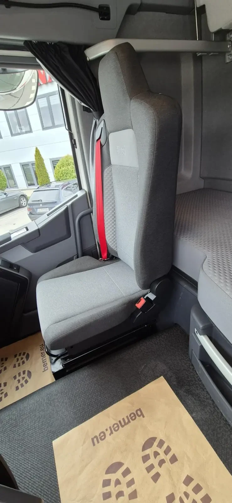 Renault T Стандартен, снимка 9 - Камиони - 54028197