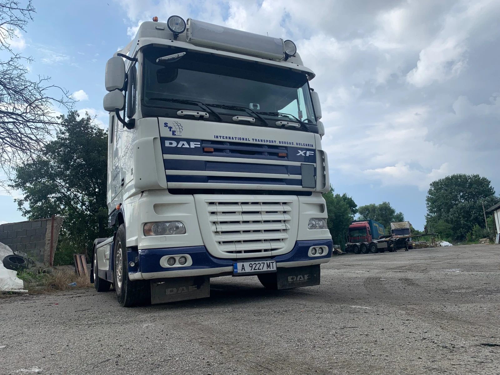 Daf XF 105  | Mobile.bg   1