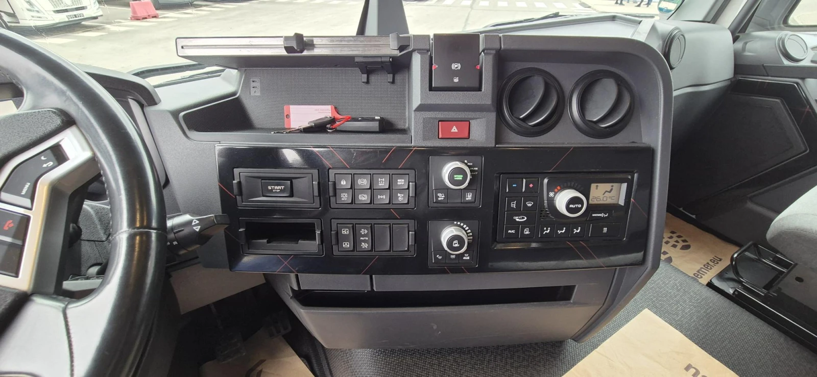 Renault T Стандартен, снимка 7 - Камиони - 54028197