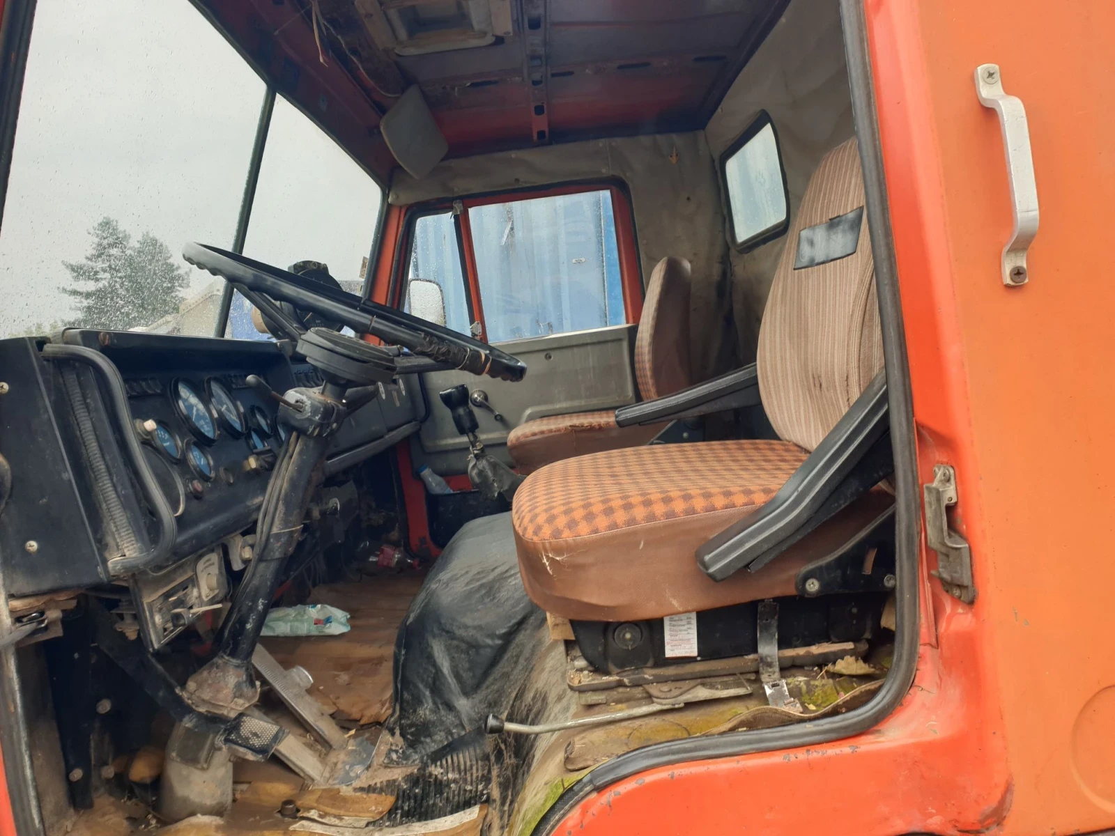 Kamaz 51112 Самосвал, снимка 11 - Камиони - 56487110