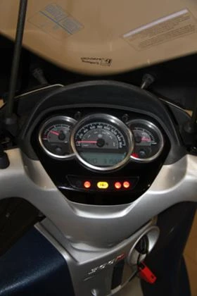 Piaggio Mp3 URBAN 300 ie, снимка 4