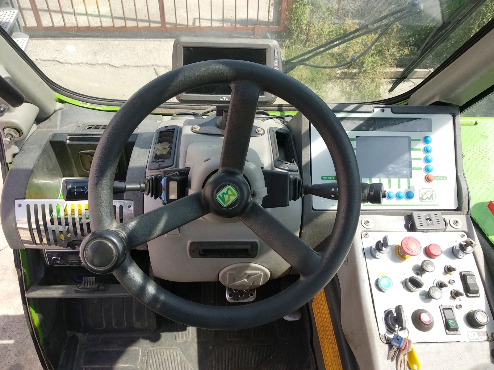   Merlo ROTO 40.25MCSS,    - 25 | Mobile.bg   15