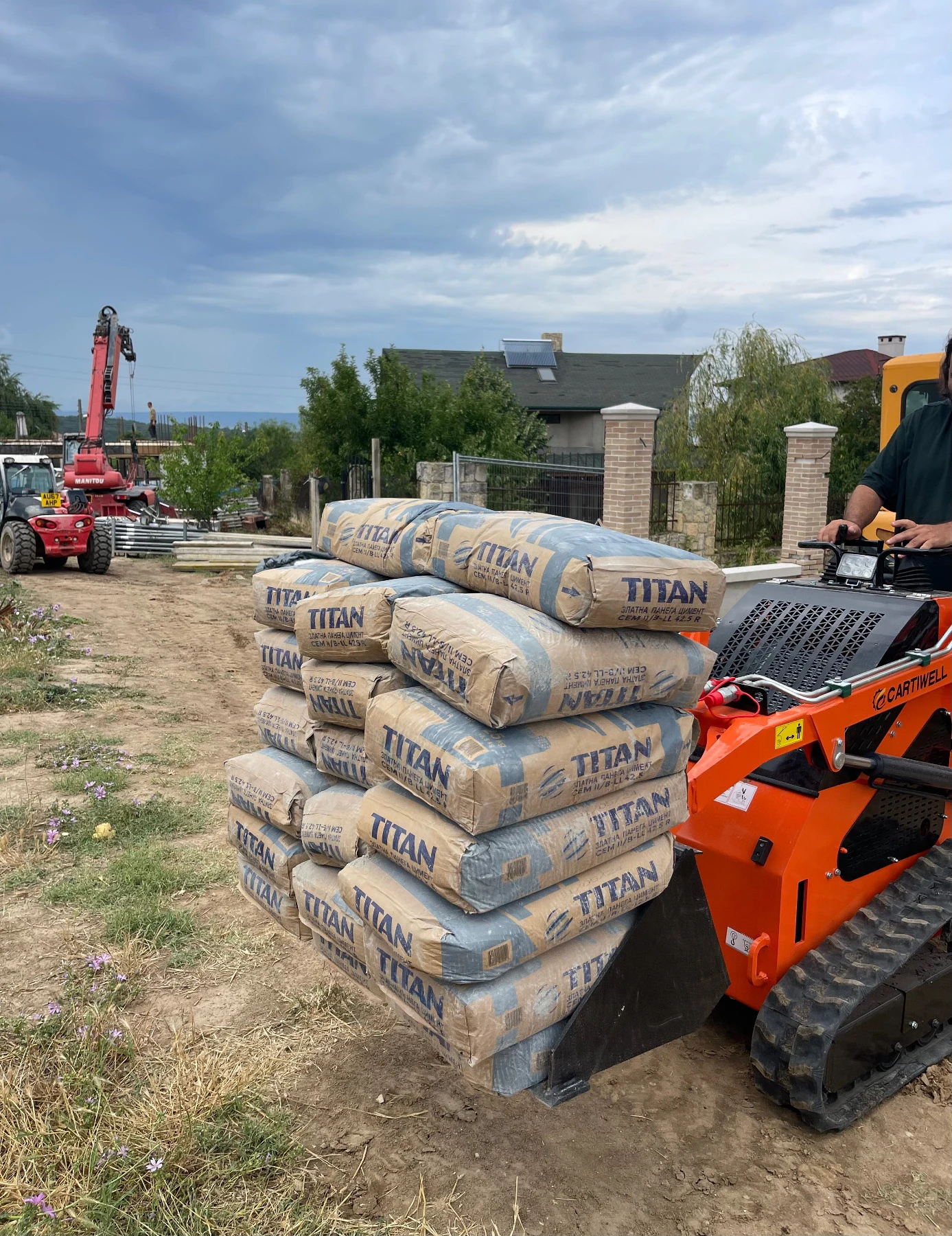 Мини челни товарачи Atlas Copco Мини Челен товарач Кофа+ Вилици - изображение 7