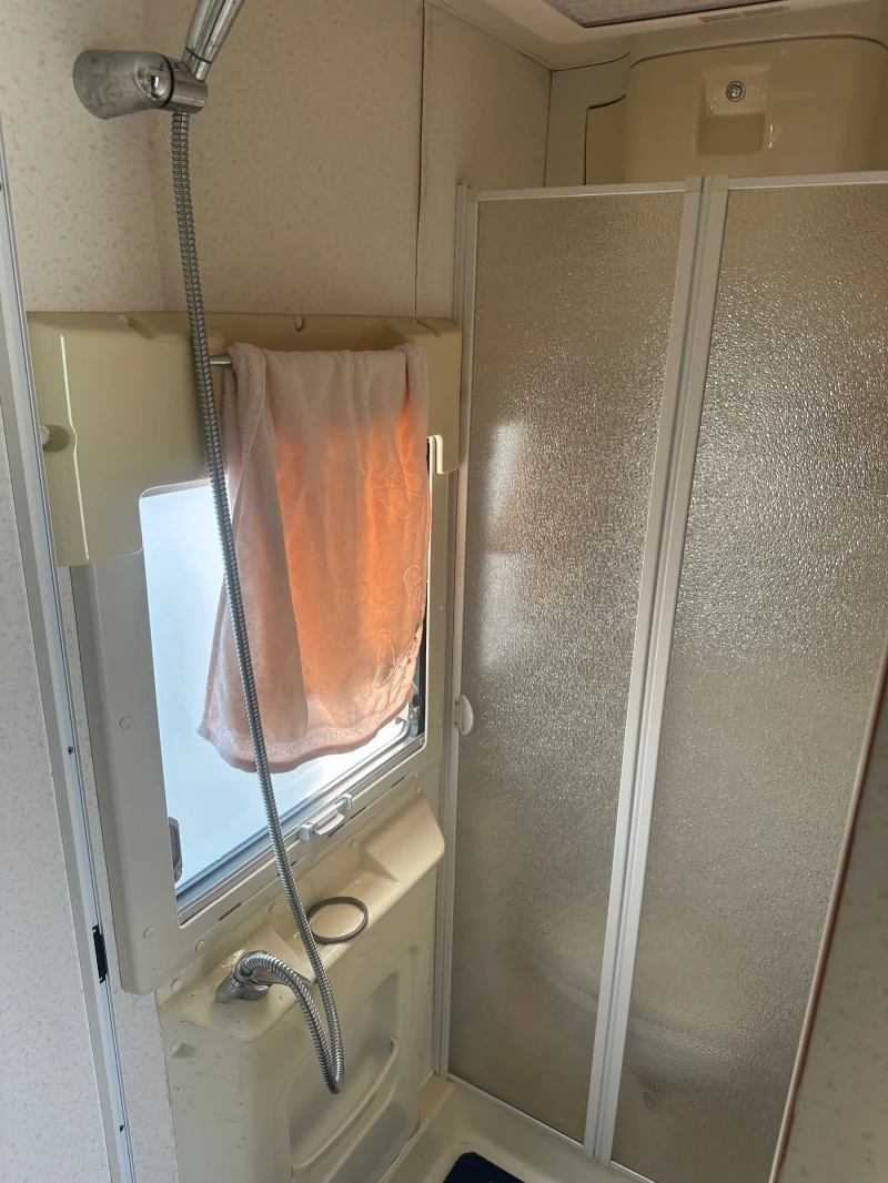 Каравана Compas COMPASS-PENTARA 432- ТОП състяние, снимка 14 - Каравани и кемпери - 51303119