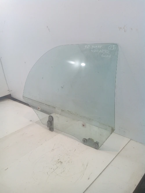 Стъкло задно дясно Субару Импреза комби