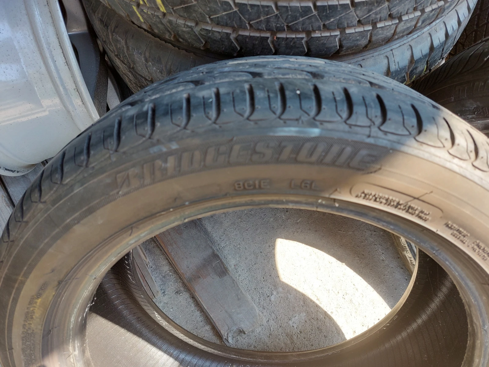 ���� 215/45R16 | Mobile.bg � ����������� 4