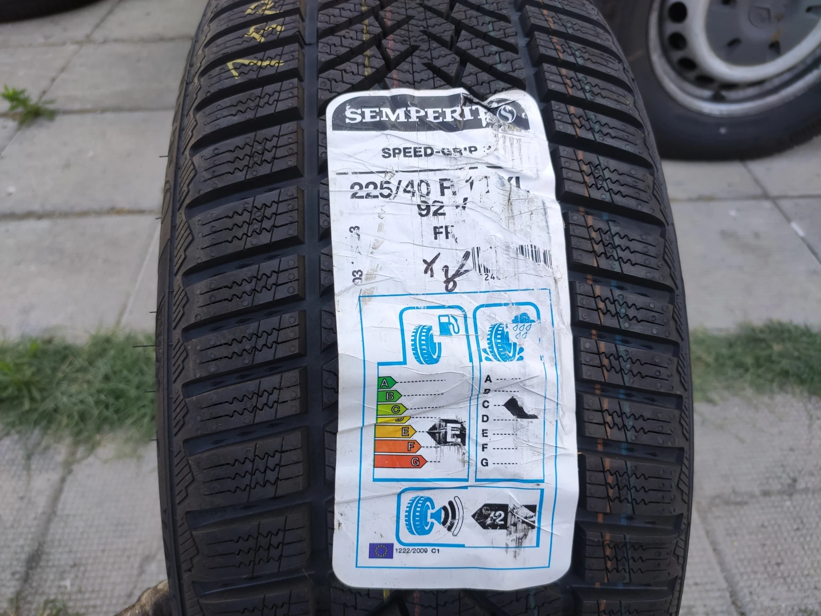  225/40R18 | Mobile.bg   4