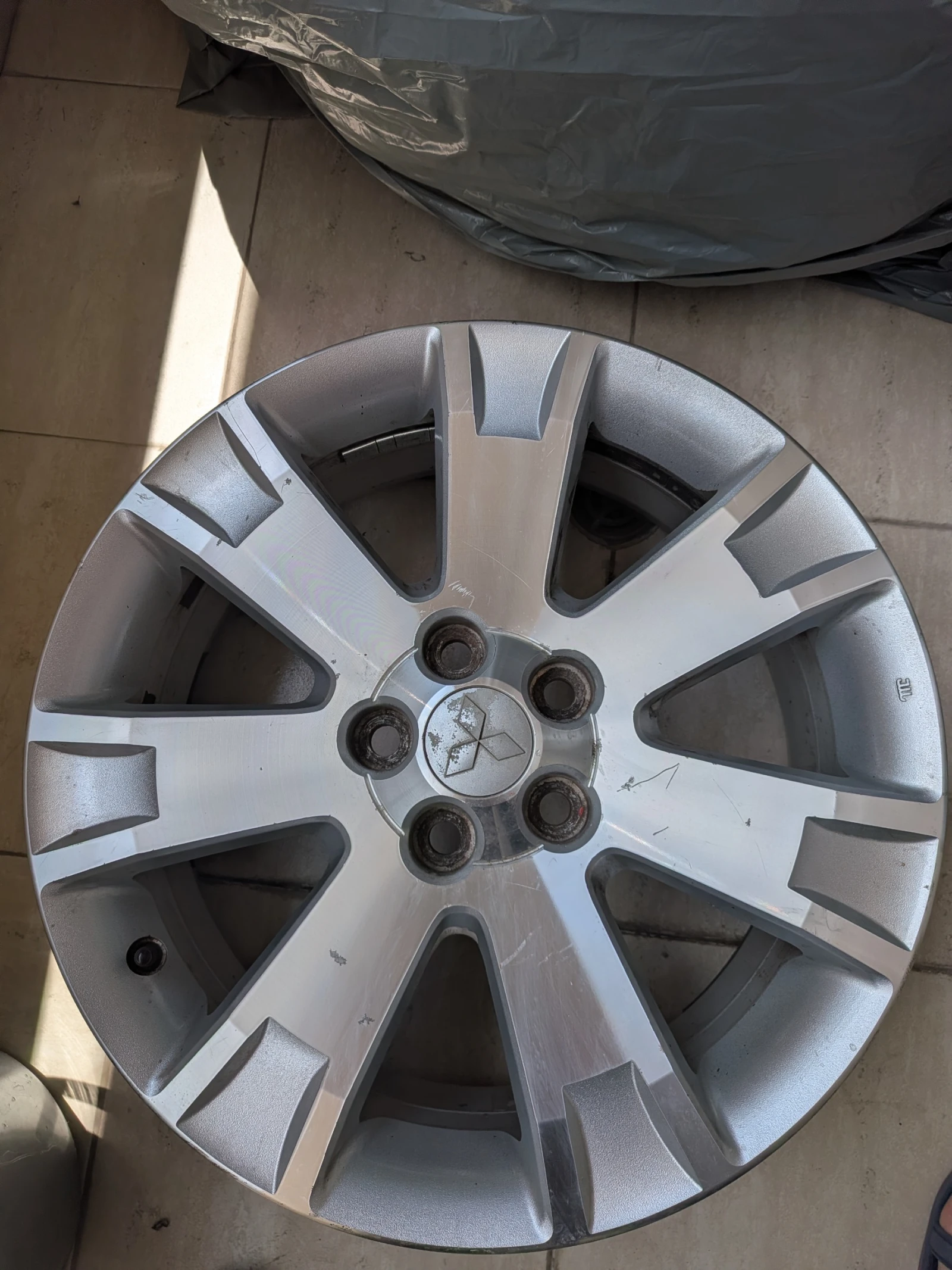 Джанти за Mitsubishi, снимка 6 - Гуми и джанти - 55791494