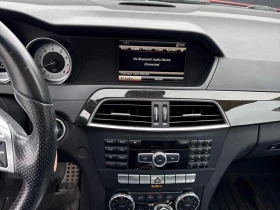Mercedes-Benz C 300 * CARFAX * ПРЕДСТАВИТЕЛСТВО * AMG PACK * KEYLESS, снимка 9