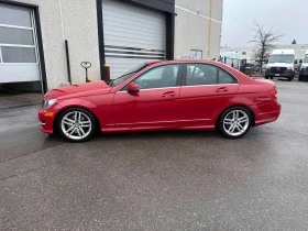 Mercedes-Benz C 300 * CARFAX * ПРЕДСТАВИТЕЛСТВО * AMG PACK * KEYLESS, снимка 2