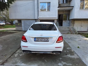 Mercedes-Benz E 220, снимка 13