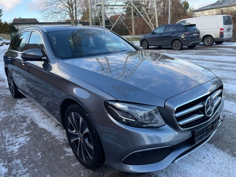 Mercedes-Benz E 300 DE, снимка 7 - Автомобили и джипове - 46497579