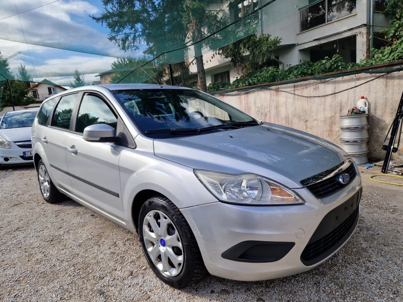 Ford Focus 1.6i 116к.с. ПЕРФЕКТЕН, снимка 1 - Автомобили и джипове - 47305411