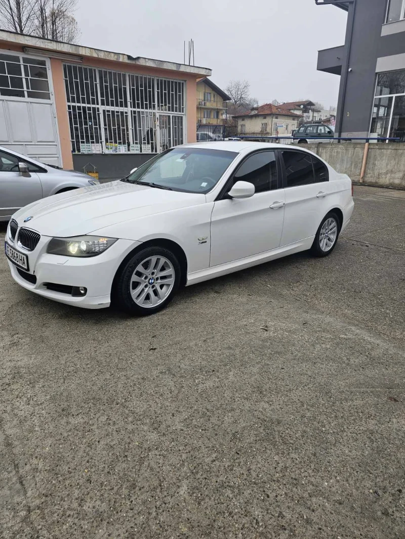 BMW 320 D, снимка 6 - Автомобили и джипове - 47725690