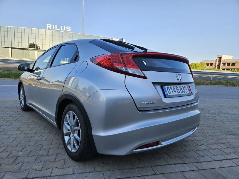 Honda Civic 1.8i SWISS EDITION 97000km , снимка 3 - Автомобили и джипове - 48711972