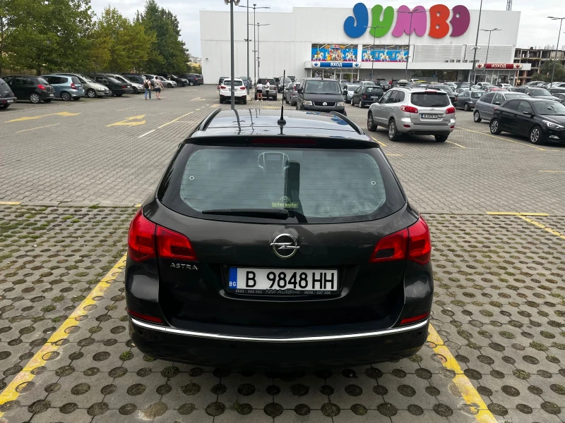 Opel Astra 1.4 Turbo LPG, снимка 6 - Автомобили и джипове - 48742643