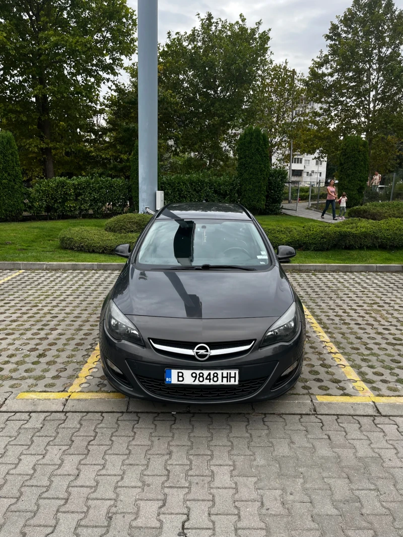 Opel Astra 1.4 Turbo LPG, снимка 2 - Автомобили и джипове - 48742643