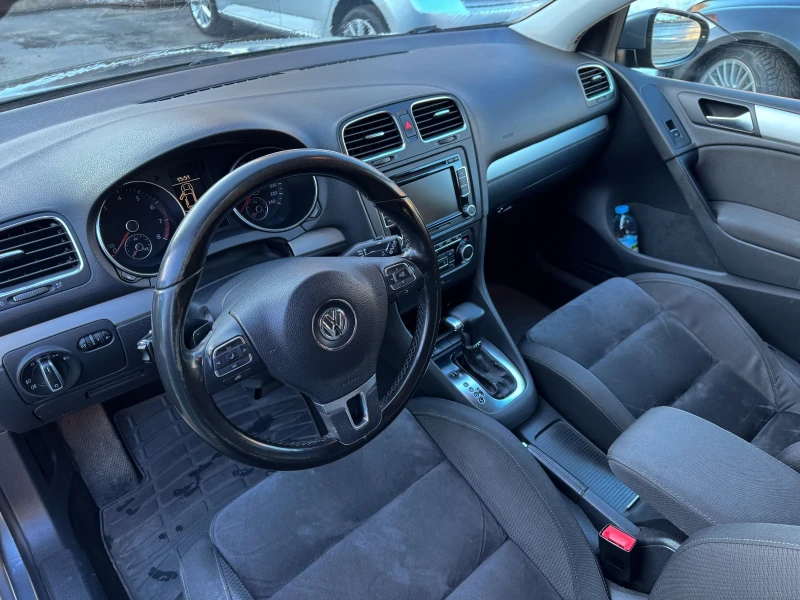 VW Golf Highline, снимка 8 - Автомобили и джипове - 48745661